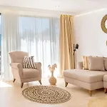 Hotel Olive 5*