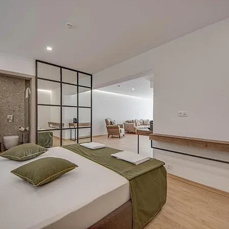 Olive Hotel